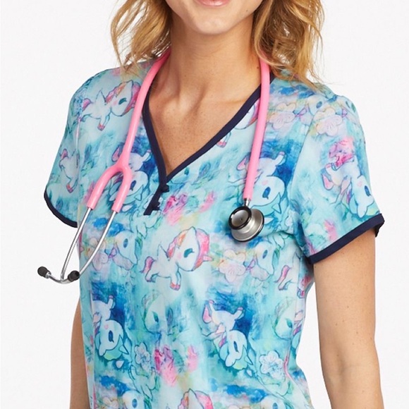 tokidoki Tops - Tokidoki Watercolor Unicorno Print Scrub Top size 2X
